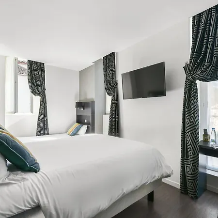 Logis & Restaurant La Bleue Hotel 3*