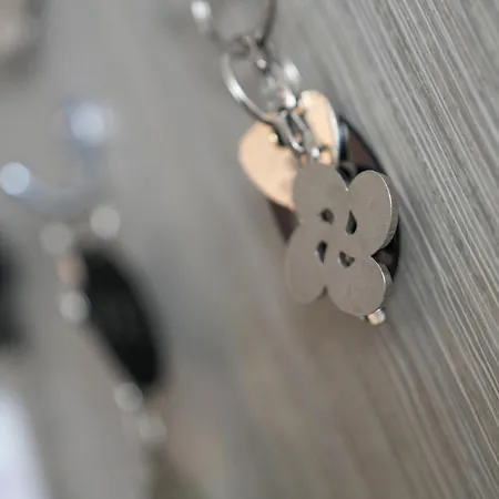 Hotel Logis & Restaurant La Bleue