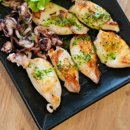 Отель Logis & Restaurant La Bleue