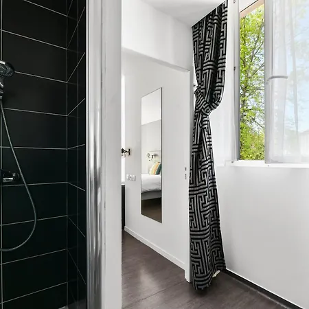 Logis & Restaurant La Bleue Hotel