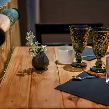 Logis & Restaurant La Bleue Cambo-les-Bains