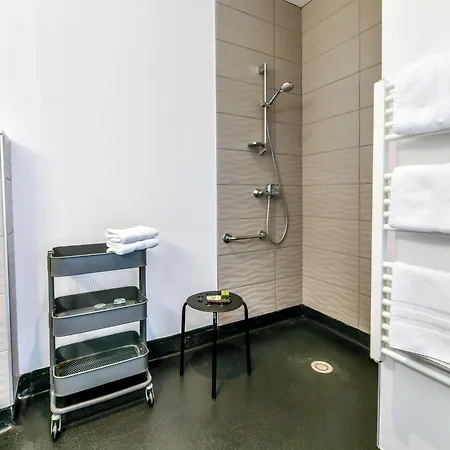 Logis & Restaurant La Bleue Cambo-les-Bains