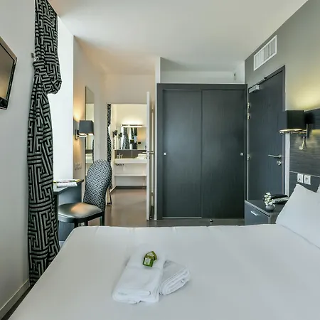 Logis & Restaurant La Bleue 3*