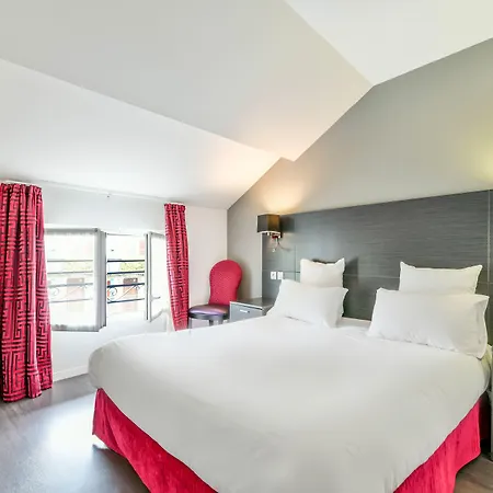 Hotel Logis & Restaurant La Bleue Cambo-les-Bains