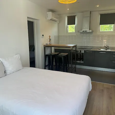 Logis & Restaurant La Bleue