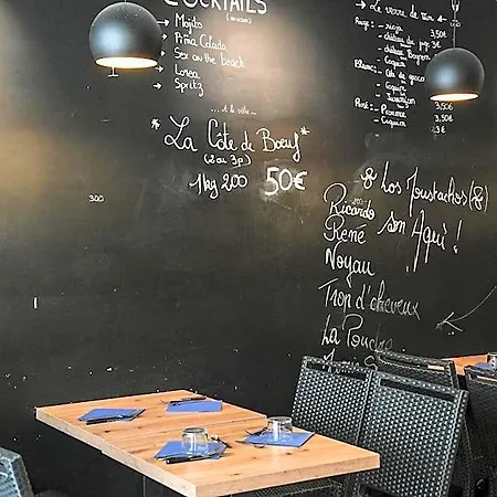 Hotel Logis & Restaurant La Bleue