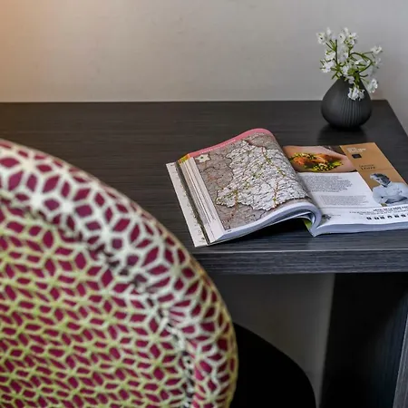 Logis & Restaurant La Bleue Hotel