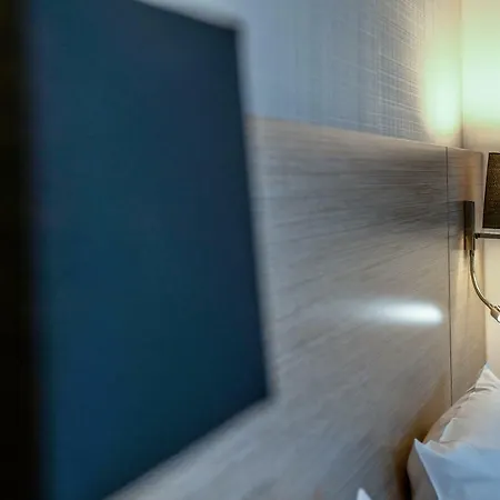 Logis & Restaurant La Bleue 3* Cambo-les-Bains