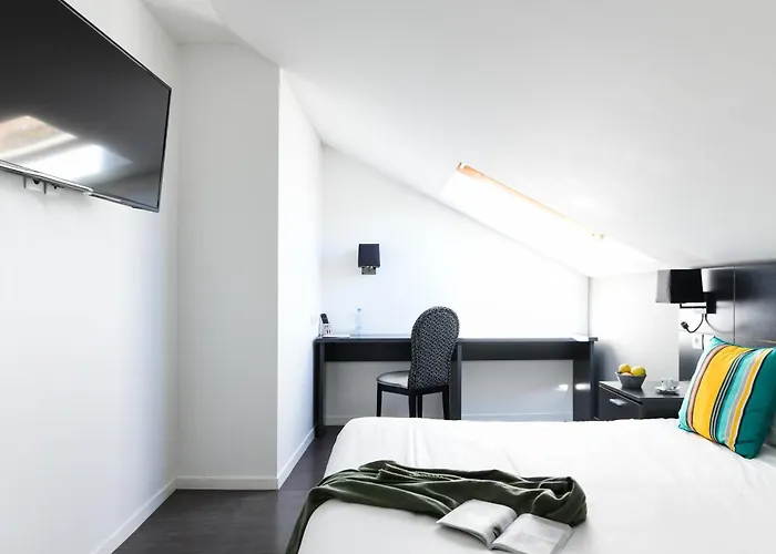 Logis Hôtel&restaurant La Bleue Hotel