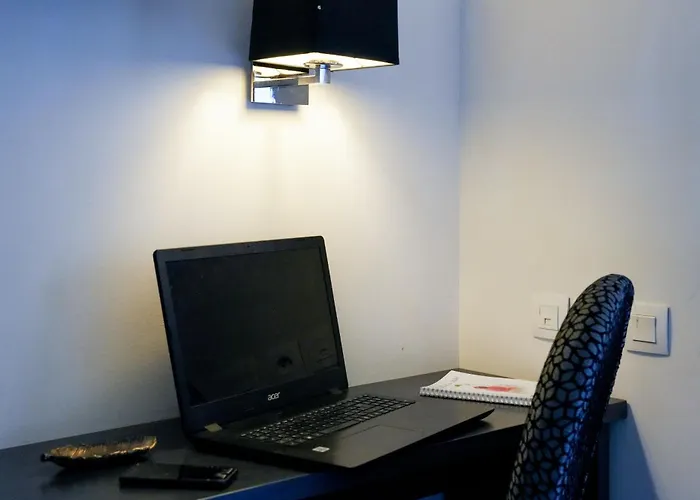 Logis & Restaurant La Bleue Cambo-les-Bains