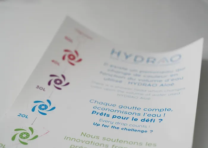 Hotel Logis & Restaurant La Bleue 3*