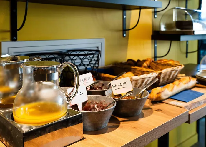 Logis & Restaurant La Bleue Hotel