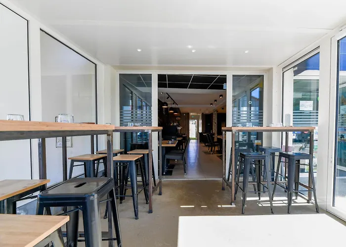 Hotel Logis & Restaurant La Bleue Cambo-les-Bains